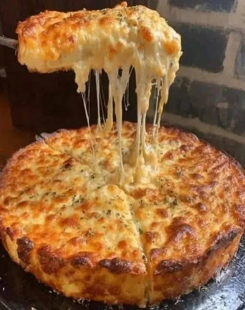 Cheesy Garlic Bread Pie